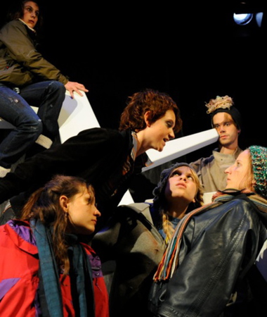 jugendclub momoll theater: URUGUAY - Ein Theaterstück mit Musik für Jugendliche und Erwachsene