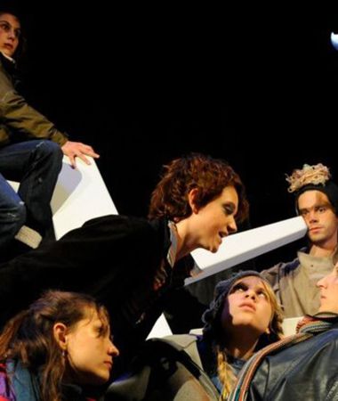 jugendclub momoll theater: URUGUAY - Ein Theaterstück mit Musik für Jugendliche und Erwachsene