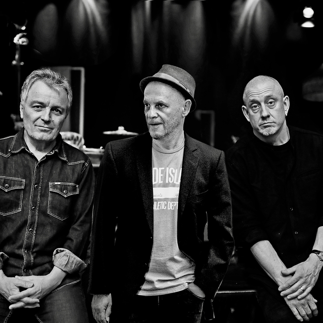 VERSCHOBEN: Blues Max Tram Trio: Freispiel - Songs, Stories und tausend tiefblaue Töne für Lorena
